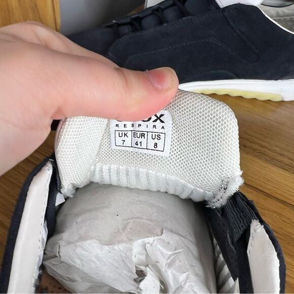 Sz 8 Geox Men's Navy Suede Sneakers with pop up highlighter yellow NIB $149 MSRP - Picture 10 of 12